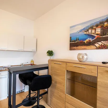 Budget City Appartement Kueche,Bad, Parken Im Zentrum Von Ravensburg Exterior photo