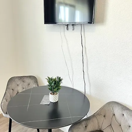 Budget City Appartement Kueche,Bad, Parken Im Zentrum Von Ravensburg Exterior photo