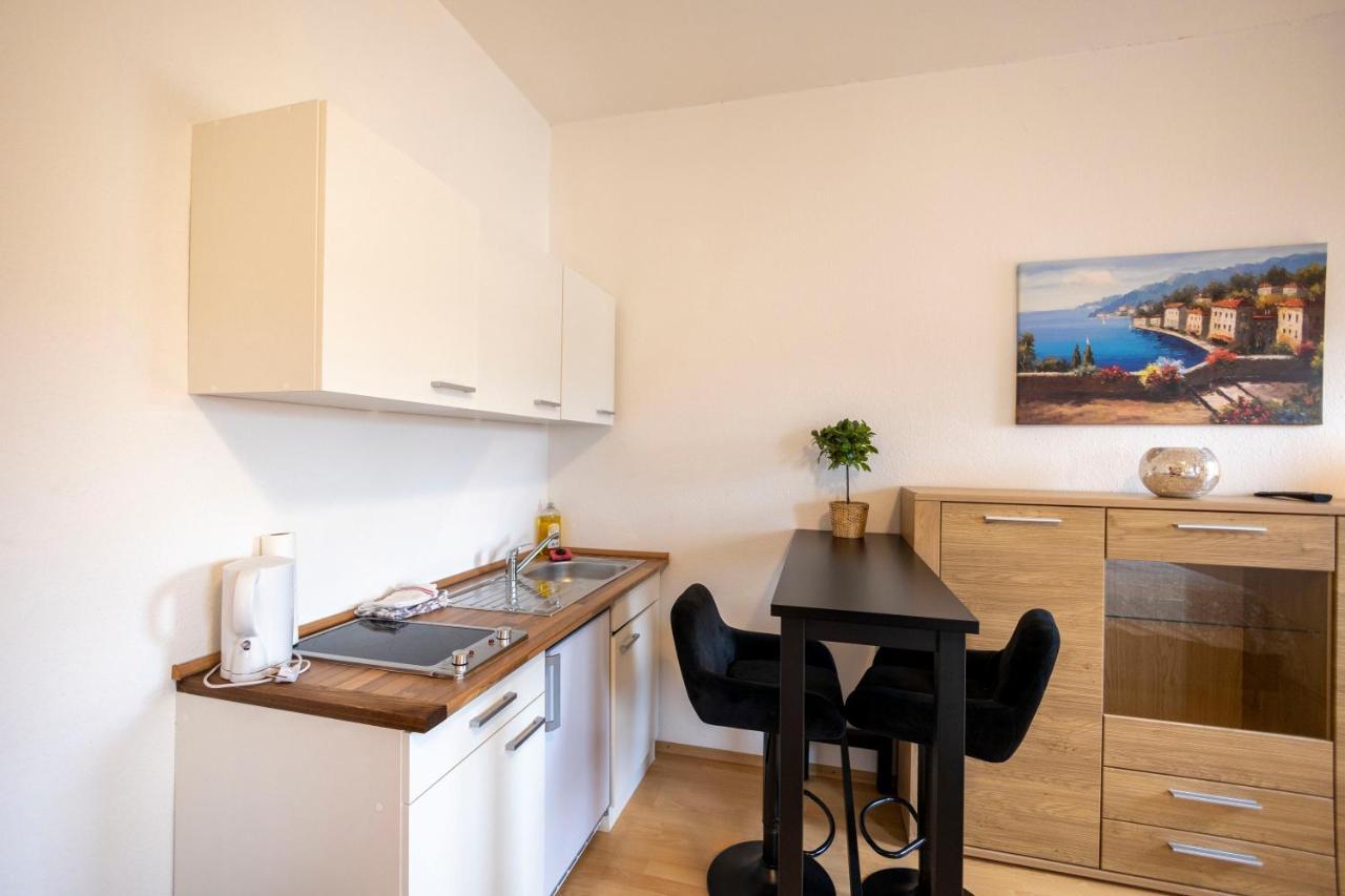 Apartment Budget Kueche,bad, Parken Im Zentrum Von *